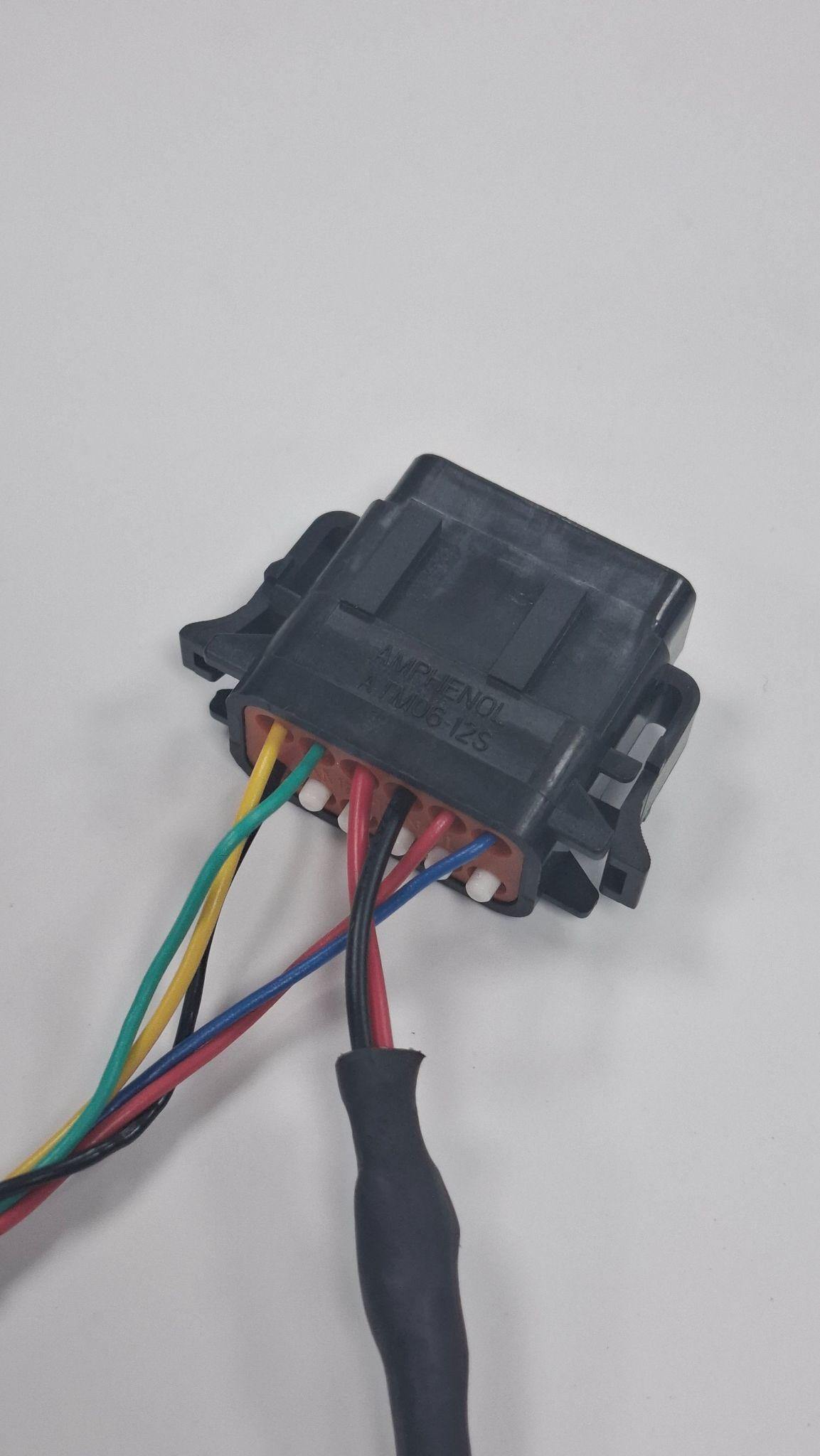 Conexão dos fios no conector do KMT2000